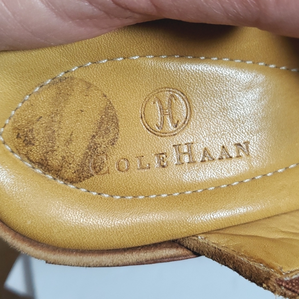 COLEHAAN SANDAL WITH CLOSED TOE SIZE 8 1/2 CARAMEL COLOR GOOD CONDITION - Picture 14 of 16